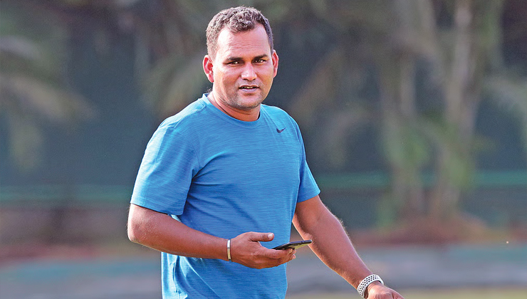 জাতীয় দলের কোচের দায়িত্ব ছাড়ছেন সালাহউদ্দিন